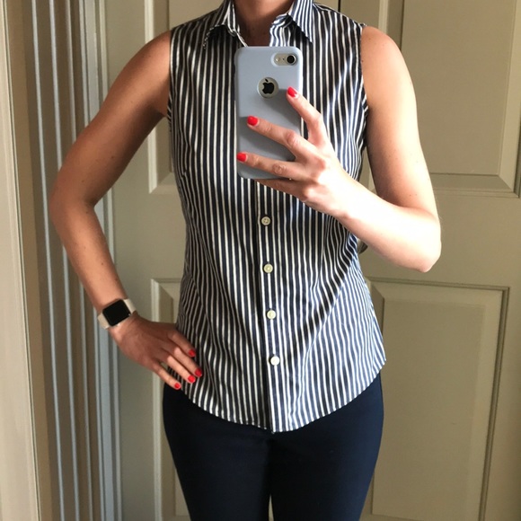 Banana Republic navy and white striped shell - Picture 1 of 4